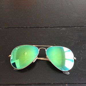 Ray Ban Aviator Sunglasses